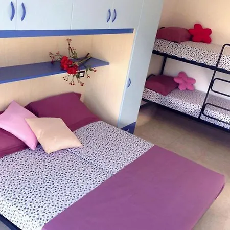 Colorful With Pool * 비비오네