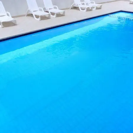 Lejlighed Colorful With Pool *