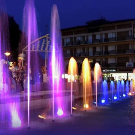 Colorful With Pool Lejlighed Bibione